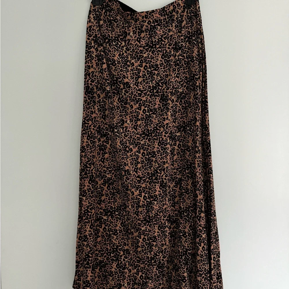 Wilfred leopard midi skirt - Picture 6 of 7